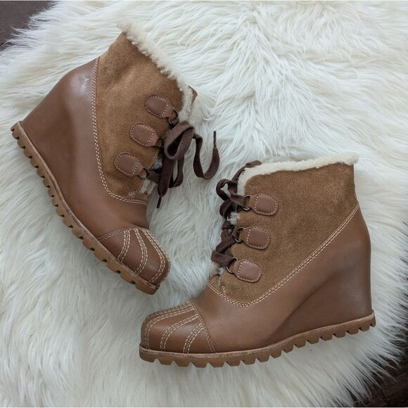 UGG Shoes - Ugg Alasdair Brown Leather Lace Up Wedge Platform Ankle Boots Booties Size 9